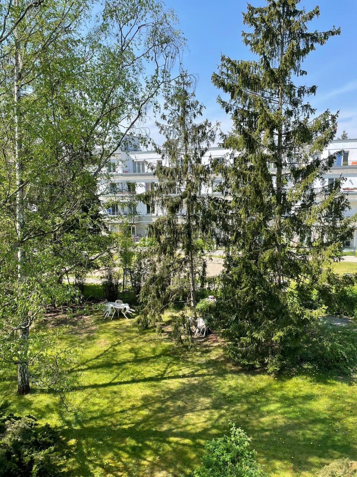 Modern And Cozy Apartment In Good Location Берлин Экстерьер фото